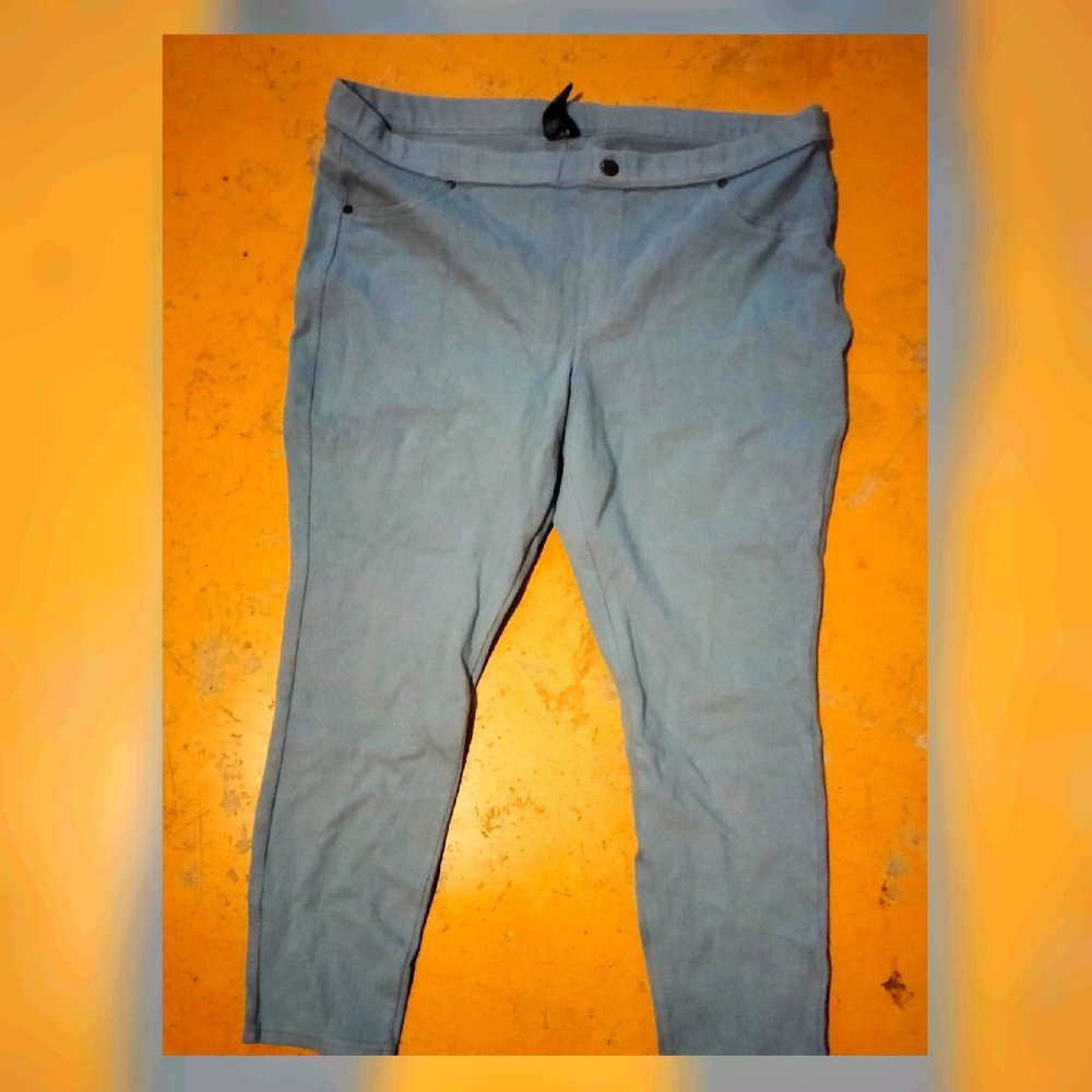 HUE LEGGINGS